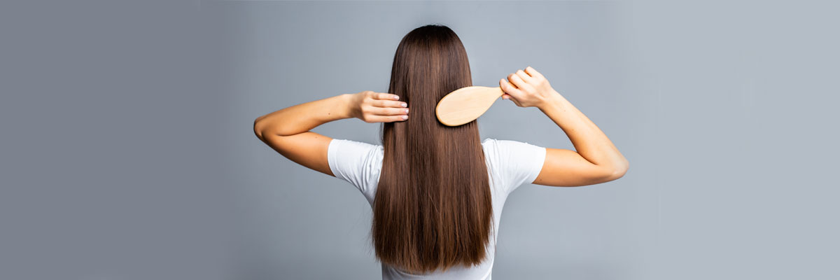 Saç Dökülmesini Azaltmak İçin 12 Pratik Yöntem